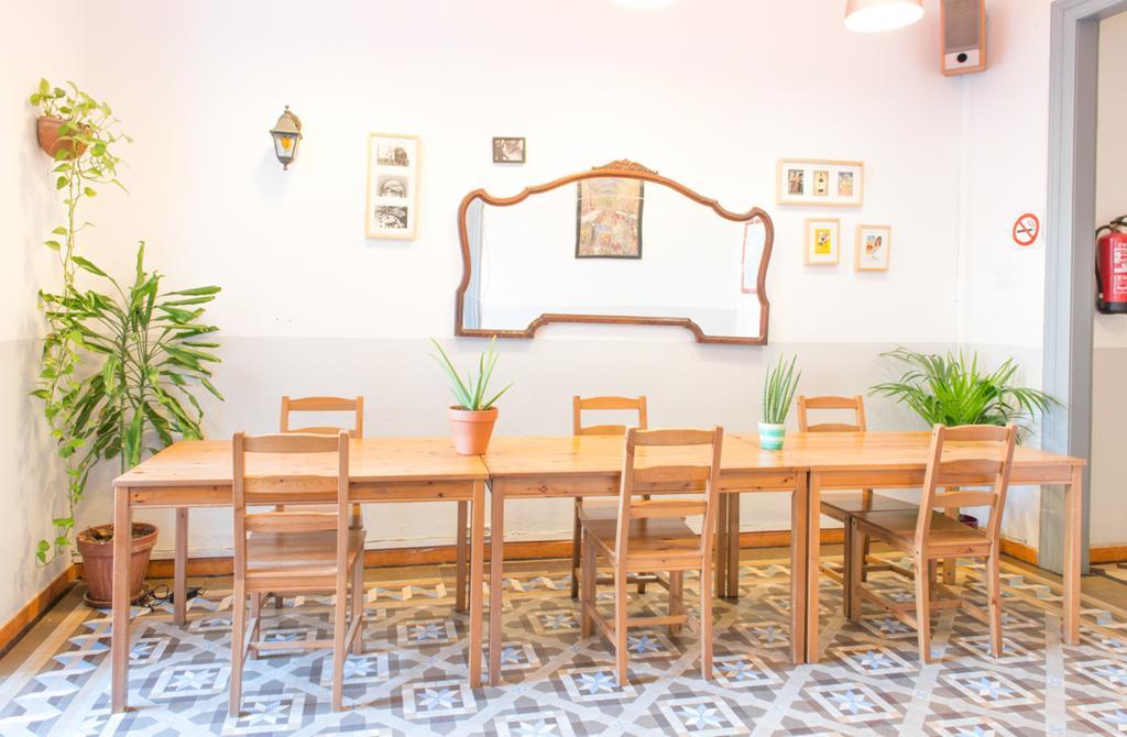 Soul Backpackers Barcelona Hostel Buitenkant foto